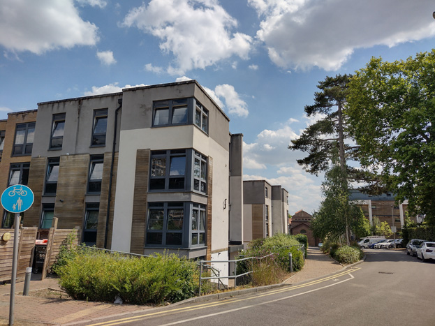 Fig. 94: Some of the materials and colours are not particularly characteristic to the area