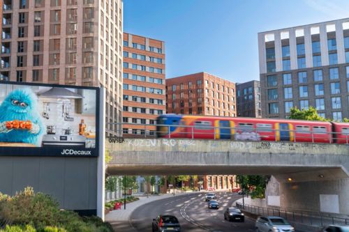 Wandsworth Town transport Swandon Way