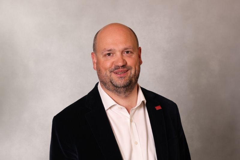 Cllr Robert Morritt portrait